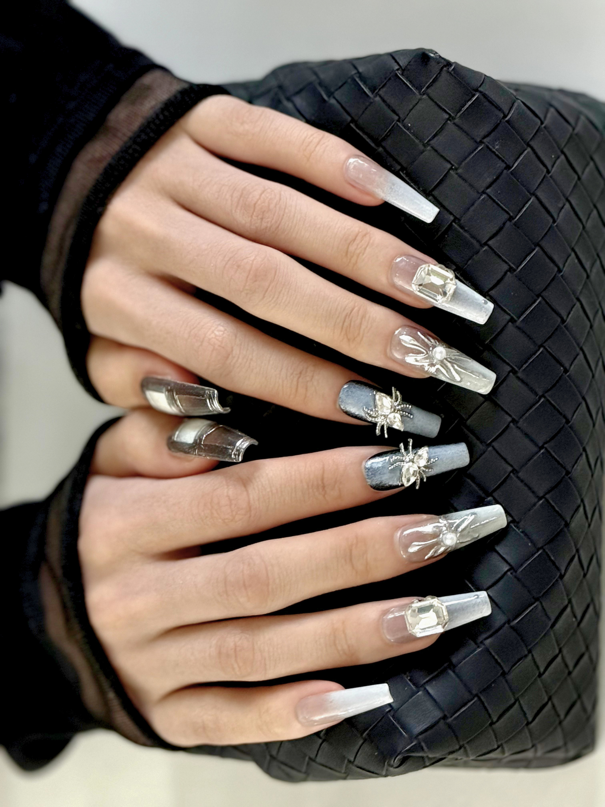 Silver Widow